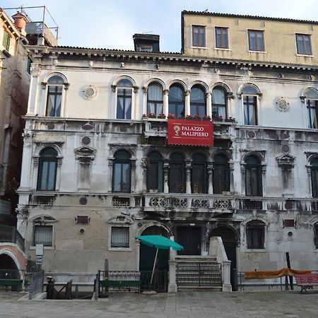 Residenza Ruga Giuffa Castello  外观 照片