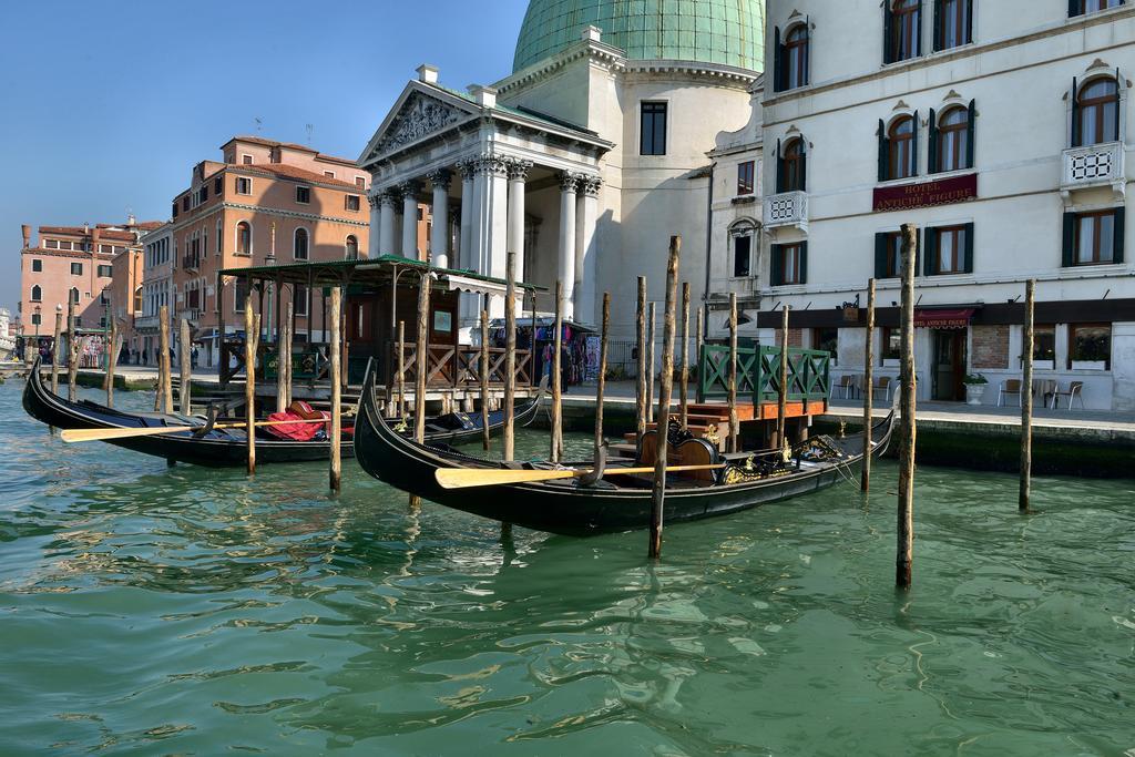 Residenza Ruga Giuffa Castello  外观 照片