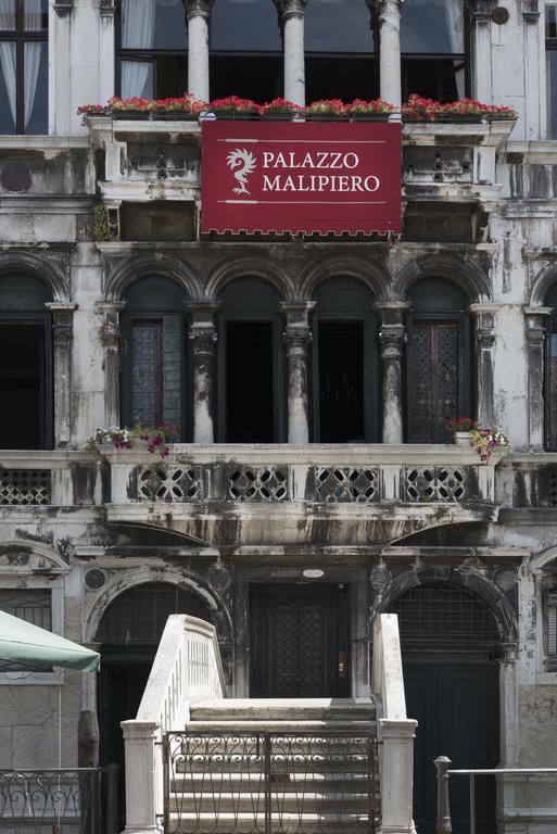 Residenza Ruga Giuffa Castello  外观 照片