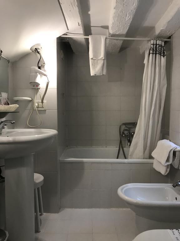 Residenza Ruga Giuffa Castello  外观 照片